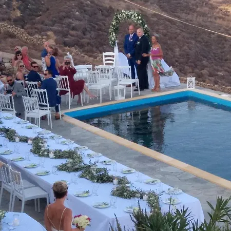 Kappas Agios Sostis (Mykonos)