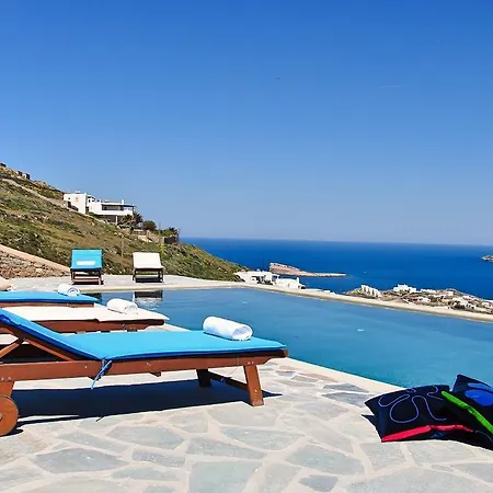 Kappas Agios Sostis (Mykonos)